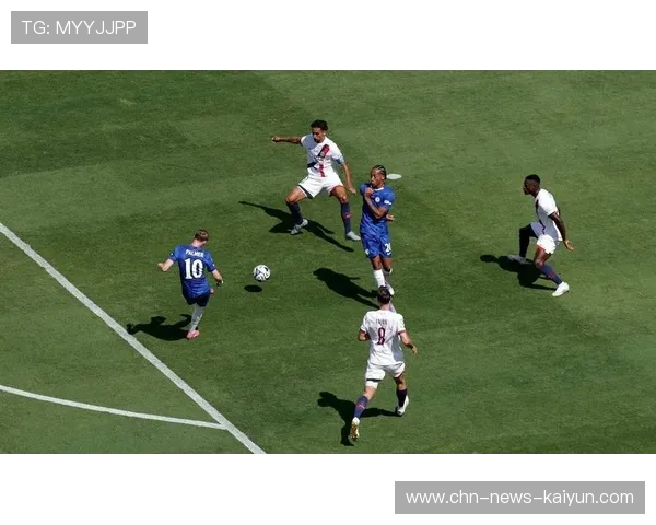 切尔西压迫打出高质量射门，帕尔默推射被扑